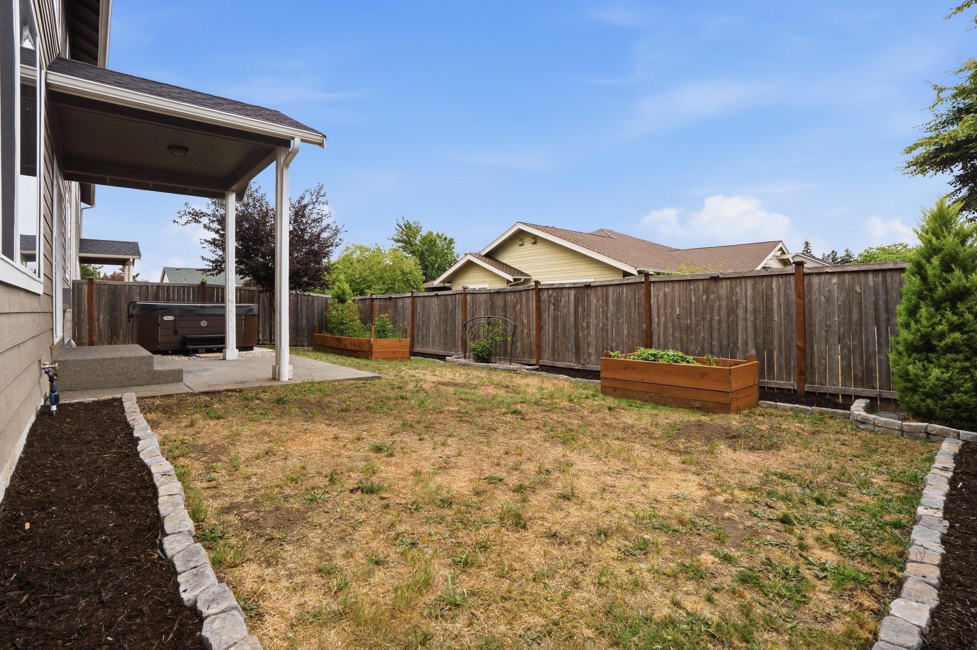 Covered Patio & Hot Tub